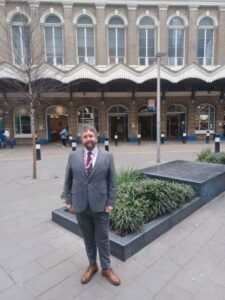  640f3f00ac259 640f3f00ac25astuart Browning Web 2.jpg