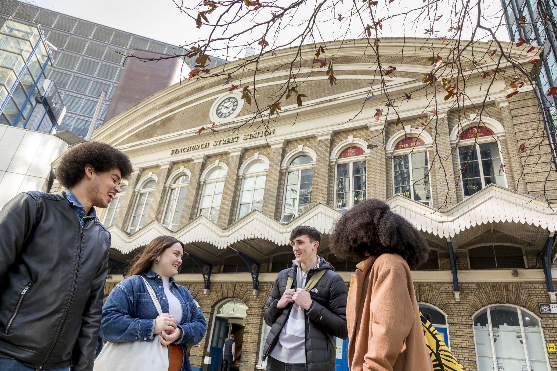  66cf3e619592c 66cf3e619592e1715 City Of London Fenchurch Street London London Fenchurch Street (station) People Station Students.jpg